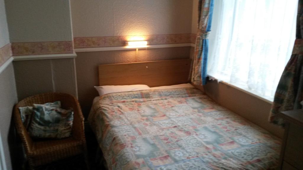 Walford Hotel 黑潭 客房 照片